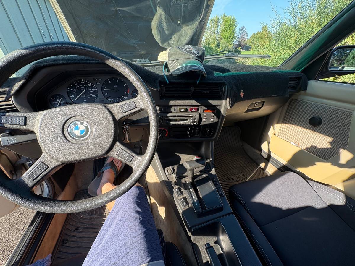 Bmw-325-1987-6