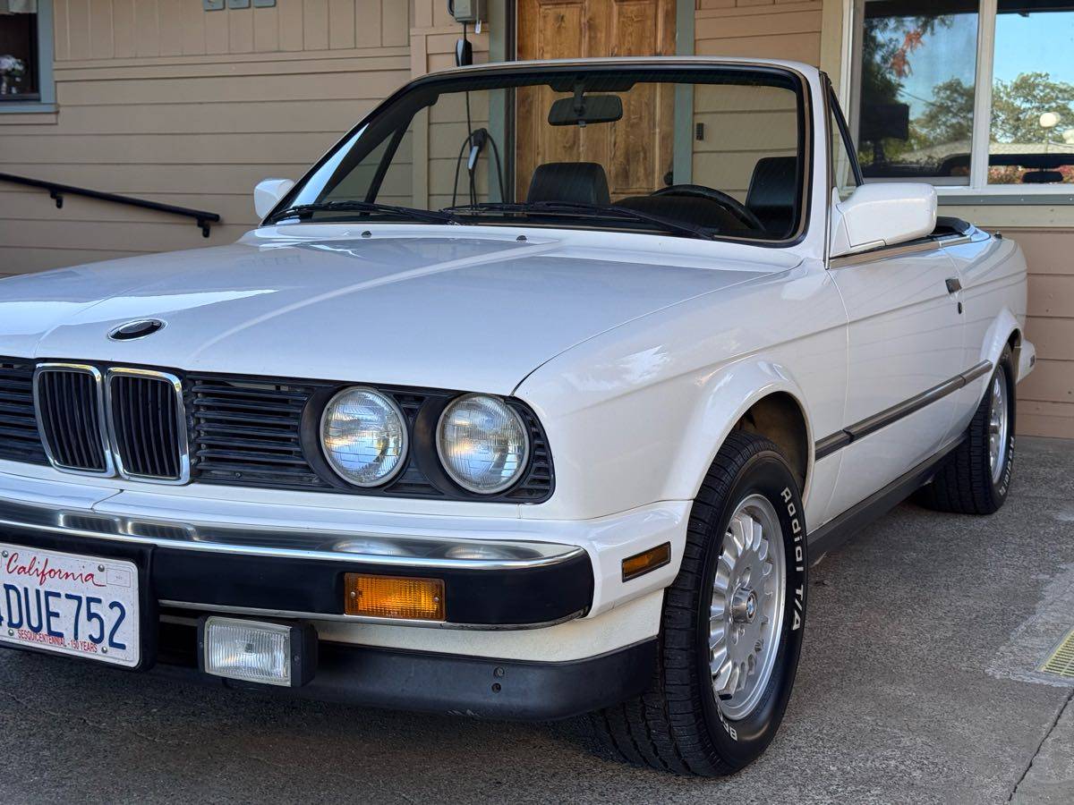 Bmw-325i-1987-white-15