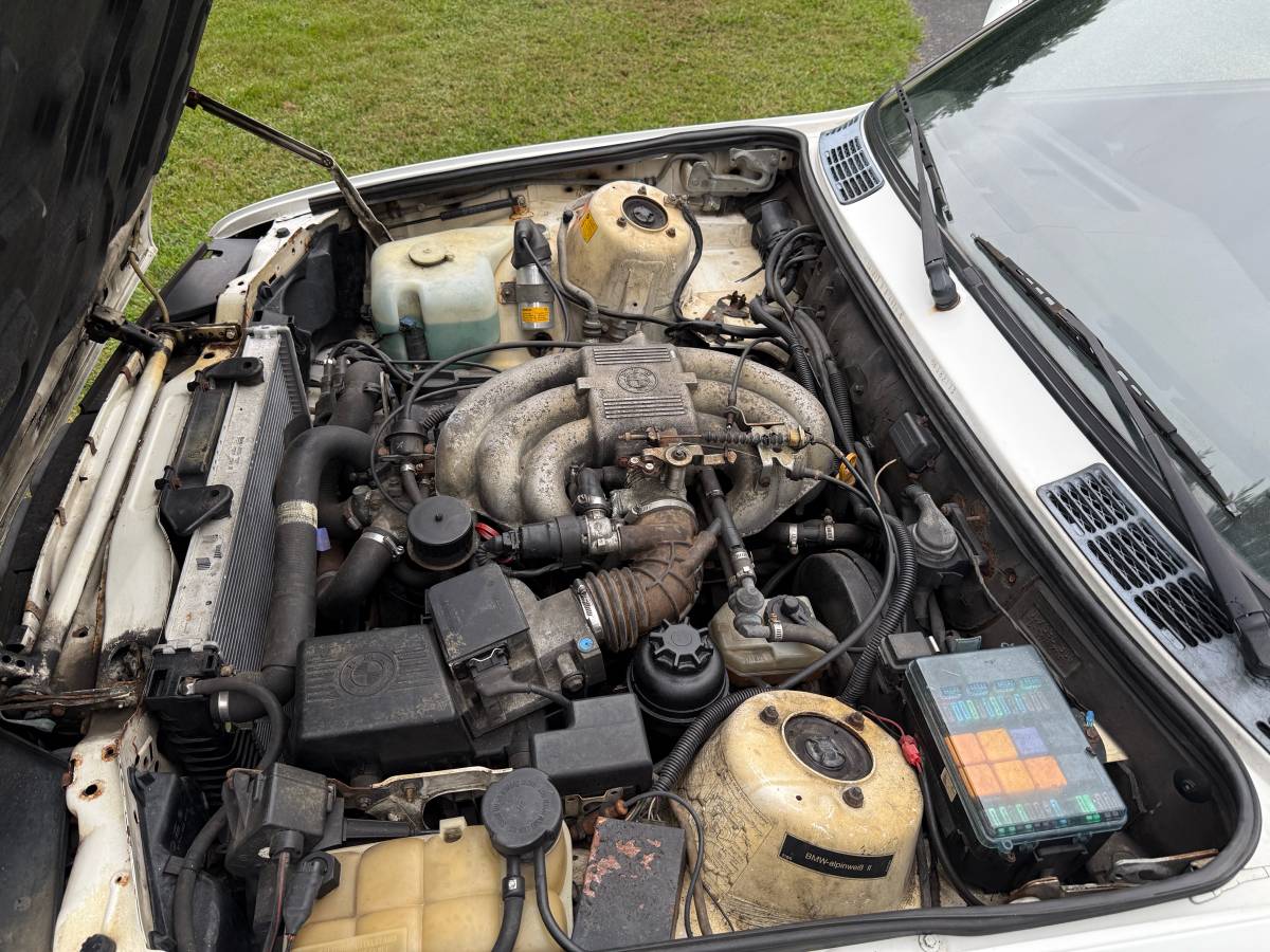 Bmw-325i-1988-7