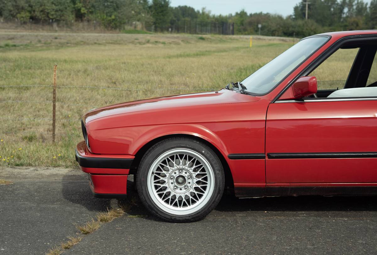 Bmw-325i-1989-4