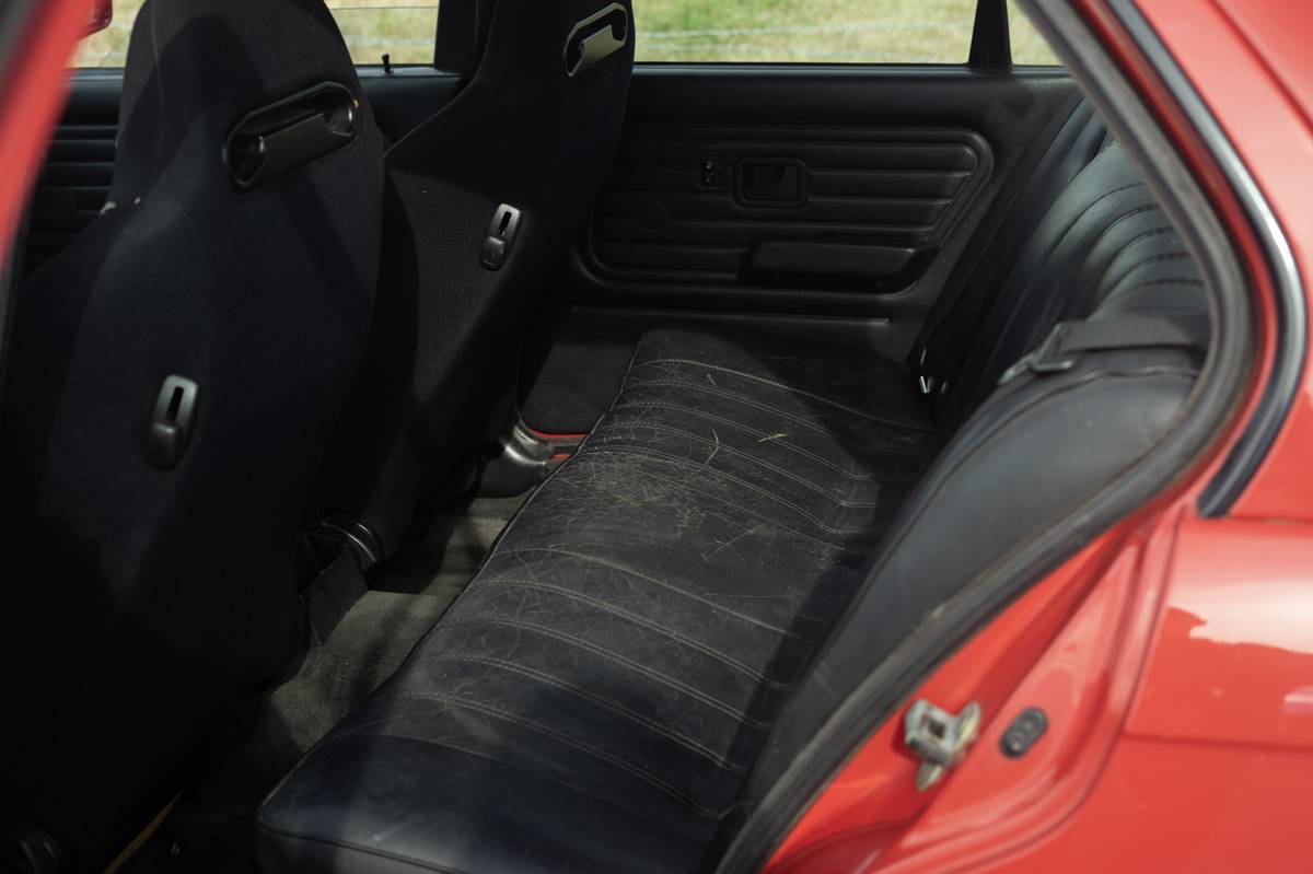 Bmw-325i-1989-8