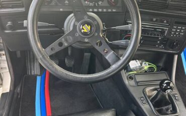 Bmw-325i-1989-white-16