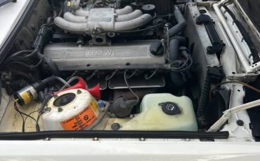 Bmw-325i-1989-white-2