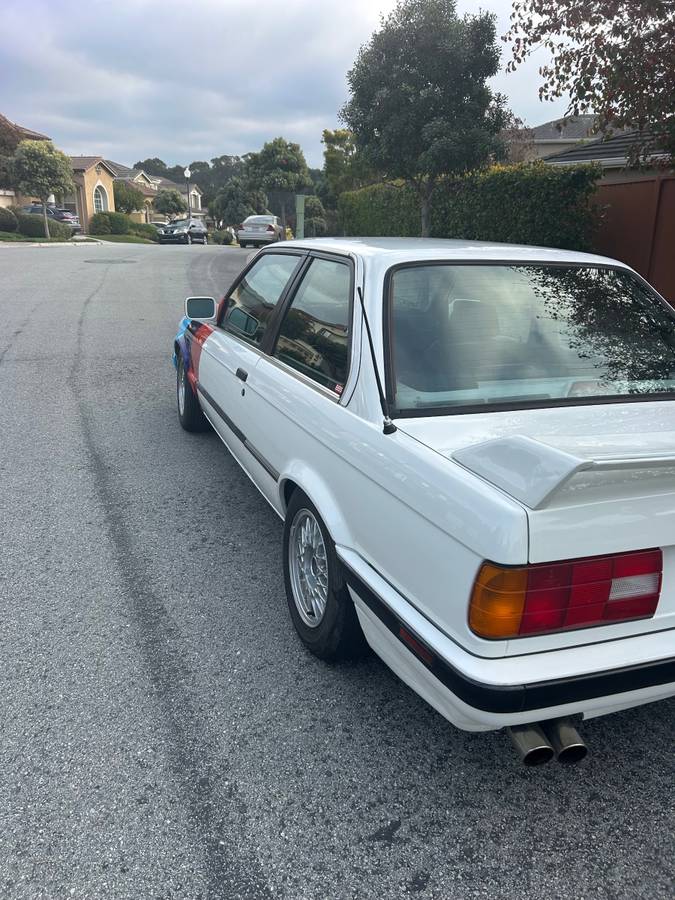 Bmw-325i-1989-white-9