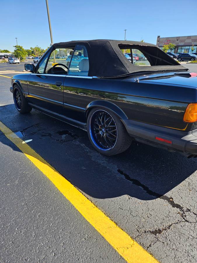 Bmw-325i-1991-black-1