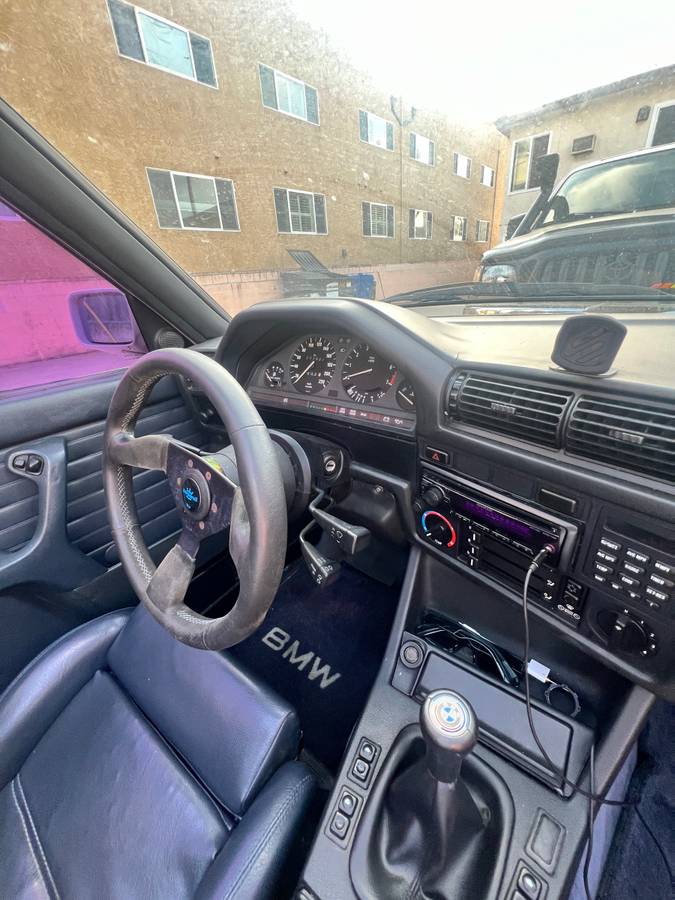 Bmw-325i-5-speed-manual-1991-white-2