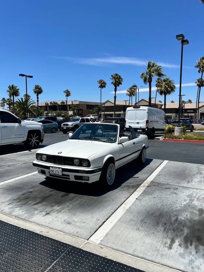 Bmw-325i-5-speed-manual-1991-white-5