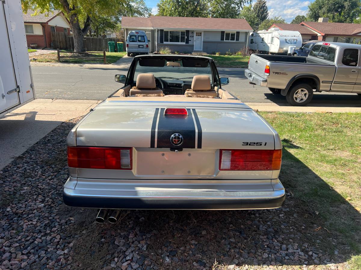 Bmw-325i-convertible-1988-2