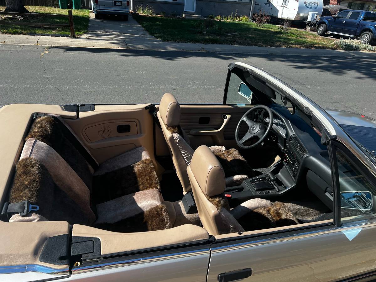 Bmw-325i-convertible-1988-8