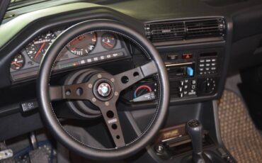 Bmw-325i-convertible-1989-16
