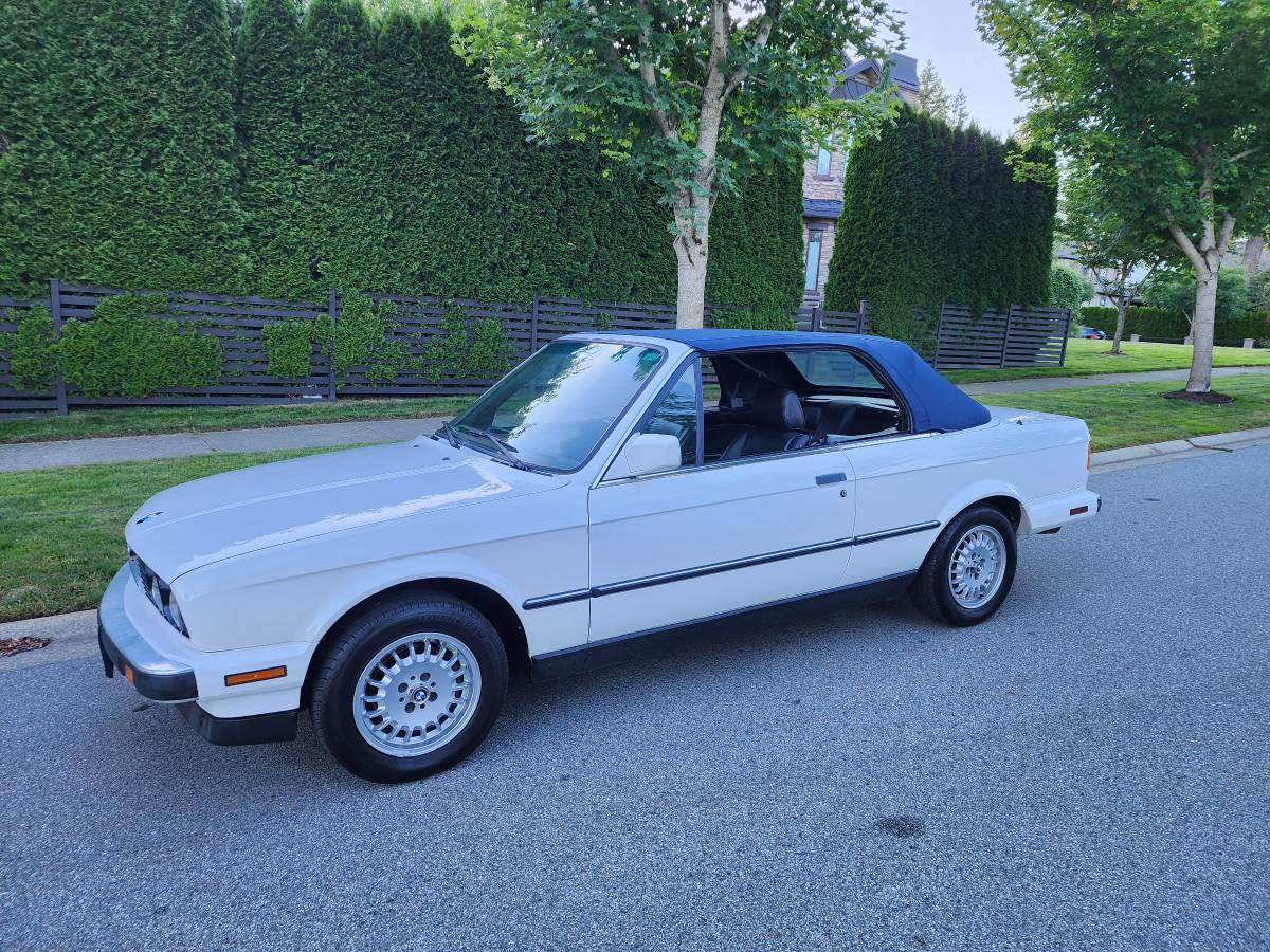Bmw-325i-convertible-1989-white-10