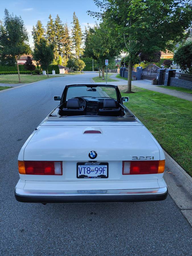 Bmw-325i-convertible-1989-white-15