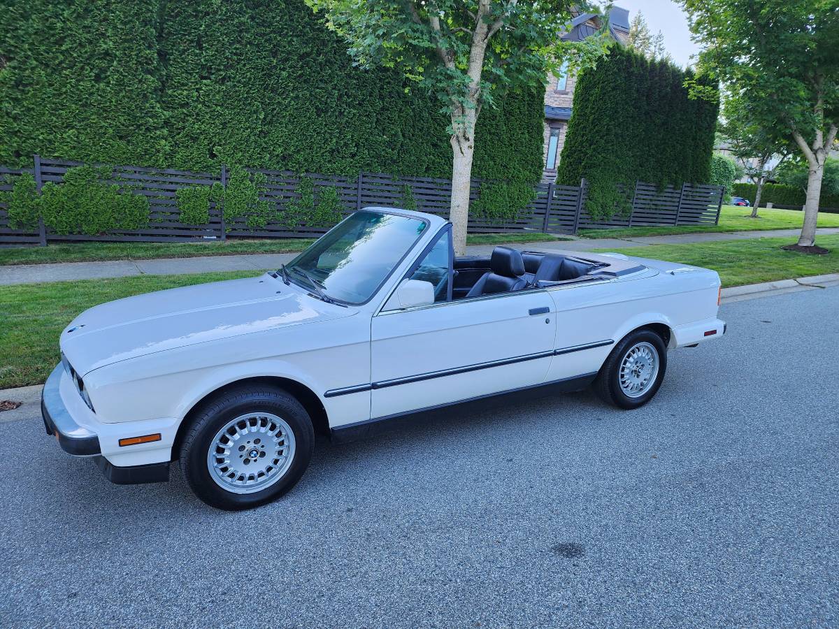 Bmw-325i-convertible-1989-white-3