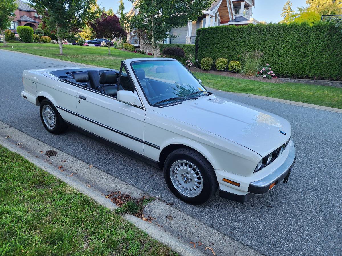 Bmw-325i-convertible-1989-white-9
