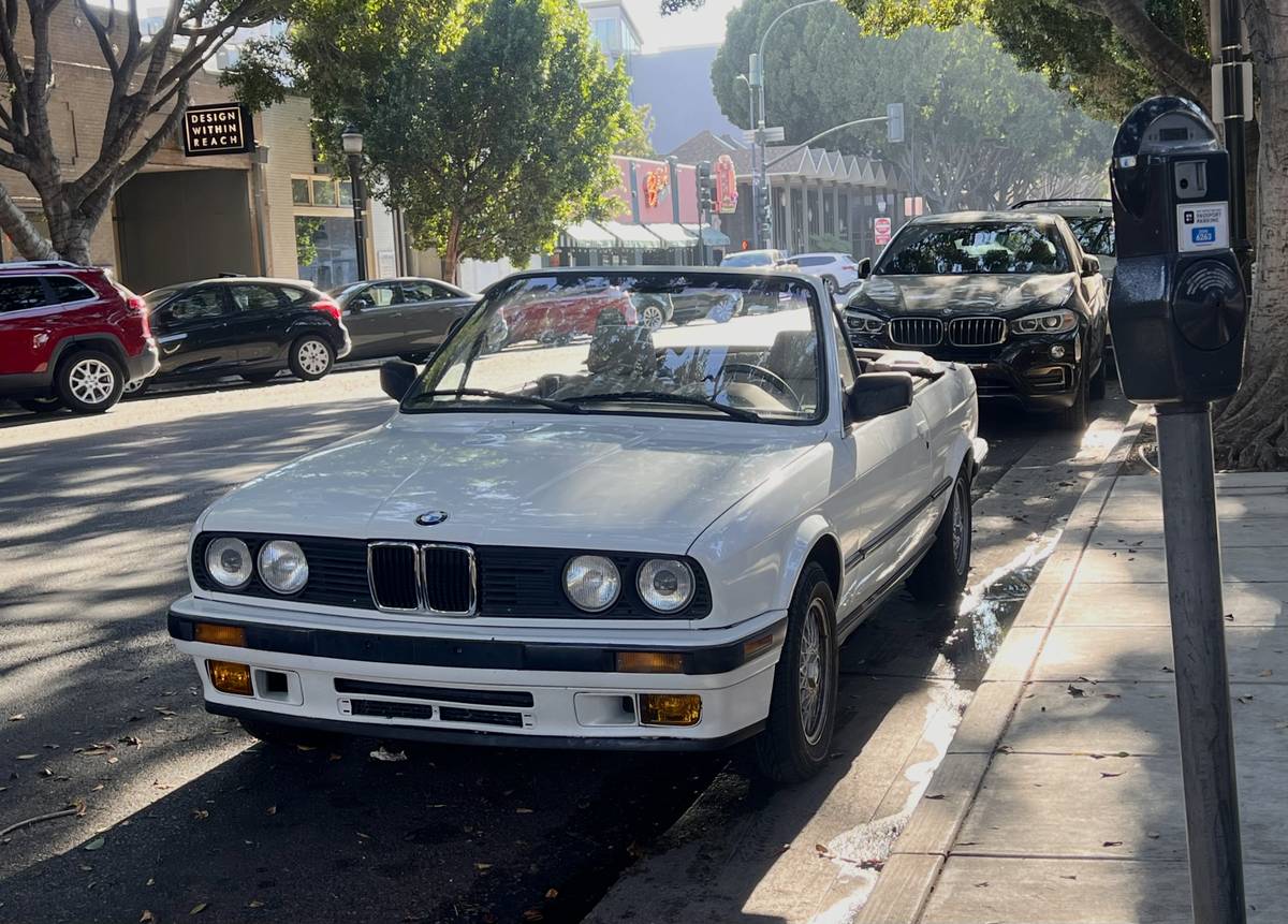 Bmw-325i-convertible-1992-white-1