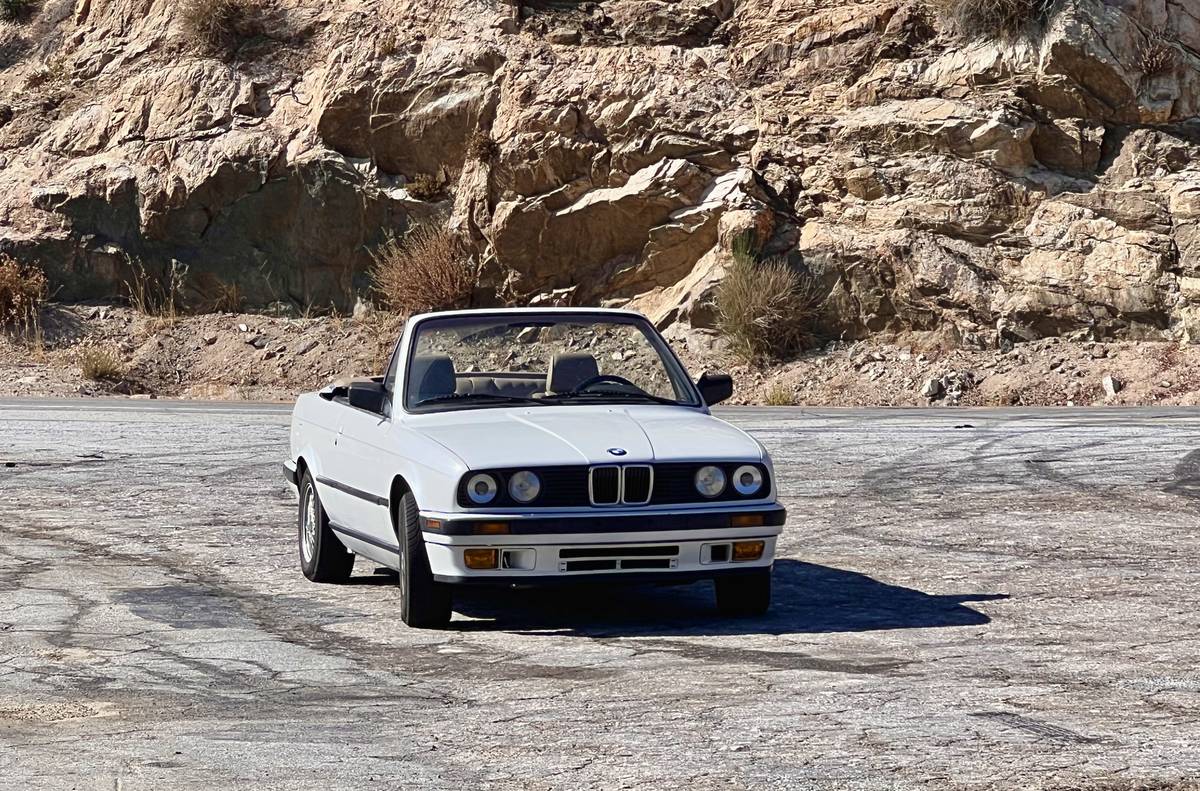 Bmw-325i-convertible-1992-white-4