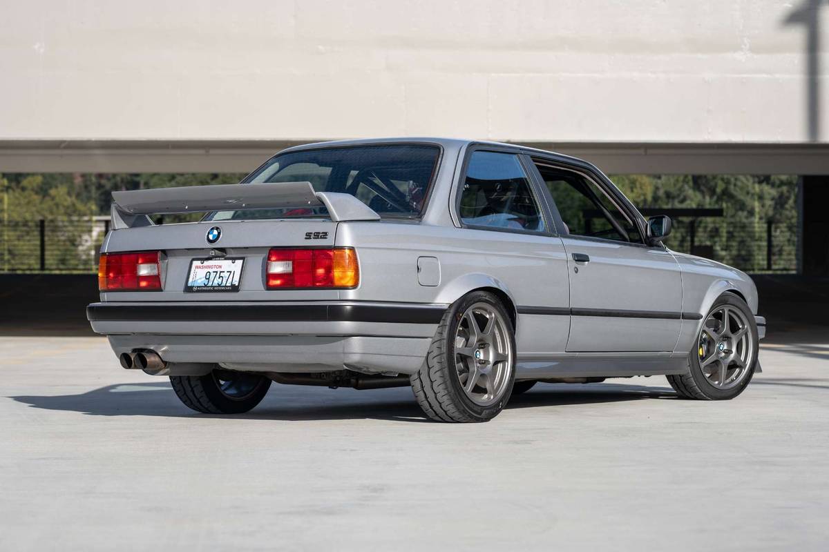 Bmw-325i325is-1989-grey-5