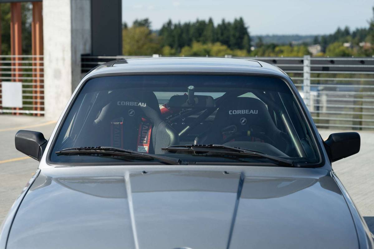 Bmw-325i325is-1989-grey-7