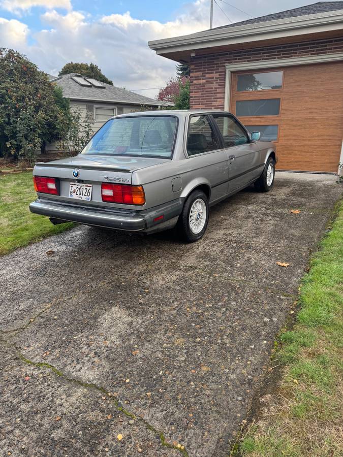 Bmw-325is-1988-grey-10