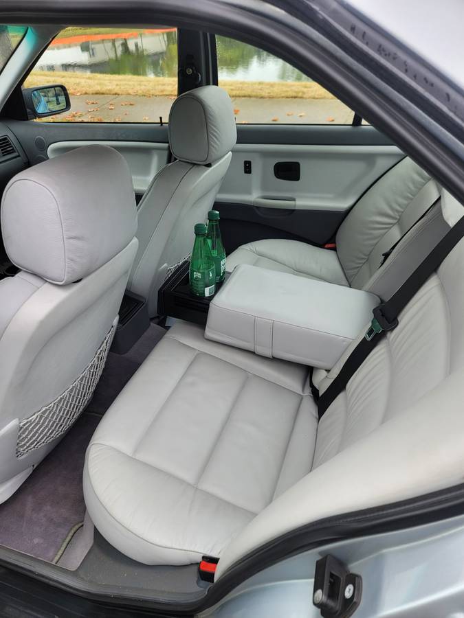 Bmw-328i-1996-silver-15