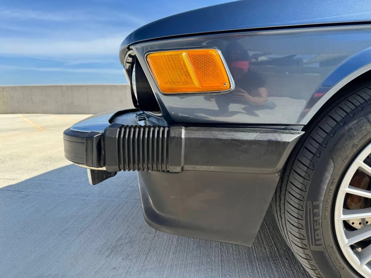 Bmw-5-series-1980-Arctic-Blue-Tan-13