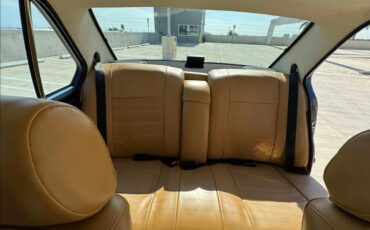 Bmw-5-series-1980-Arctic-Blue-Tan-6