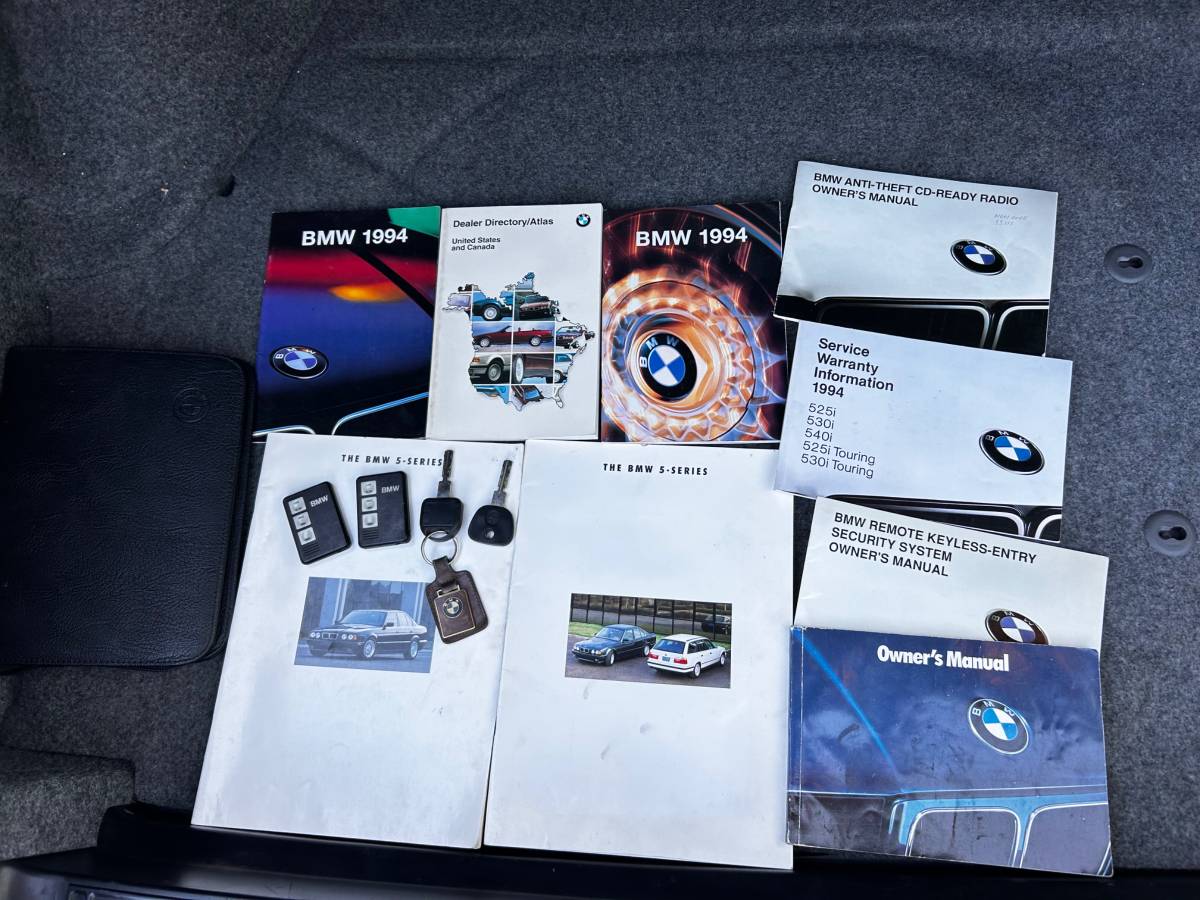 Bmw-5-series-1994-green-16