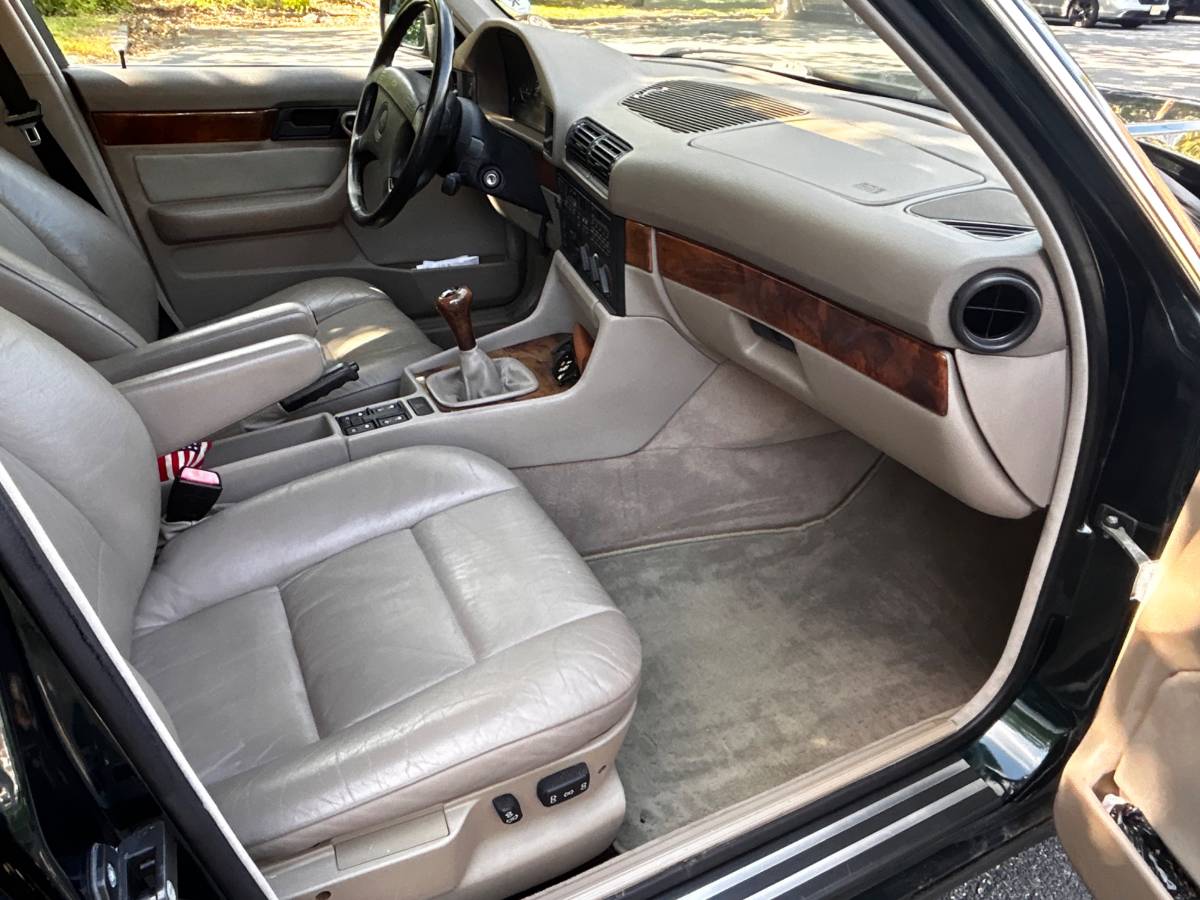 Bmw-5-series-1994-green-2