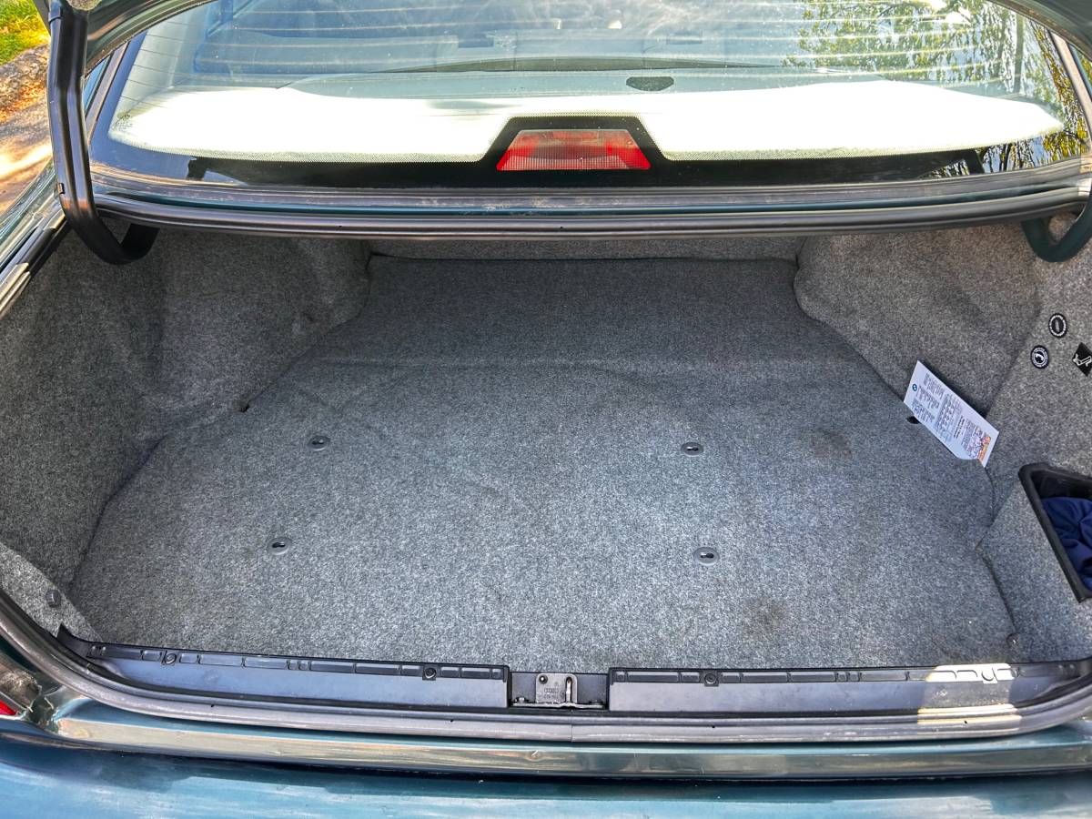 Bmw-5-series-1994-green-23