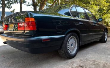 Bmw-5-series-1994-green-9