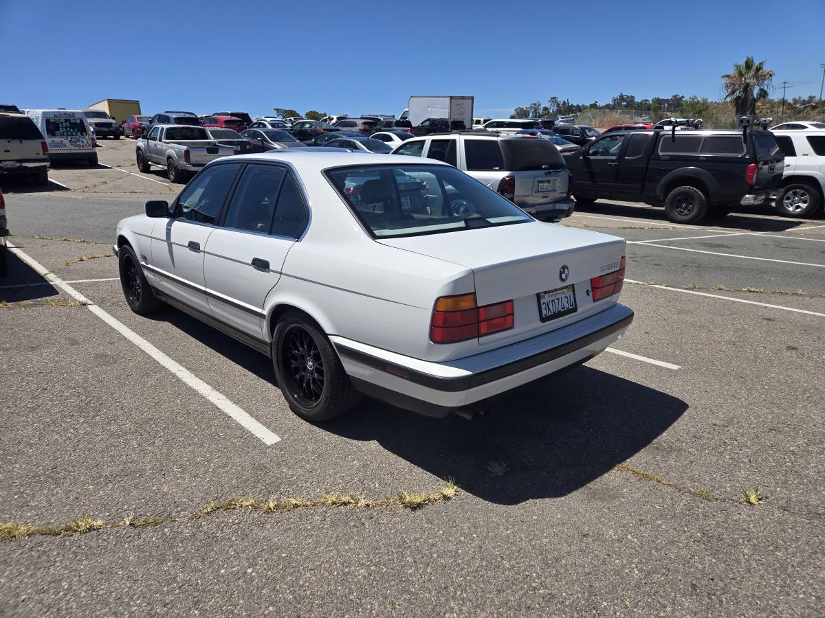 Bmw-5-series-1994-white-4