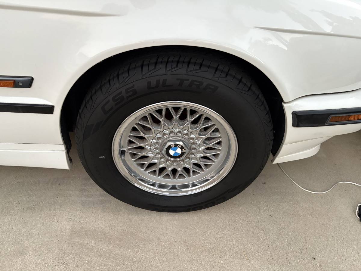 Bmw-530i-1995-white-17