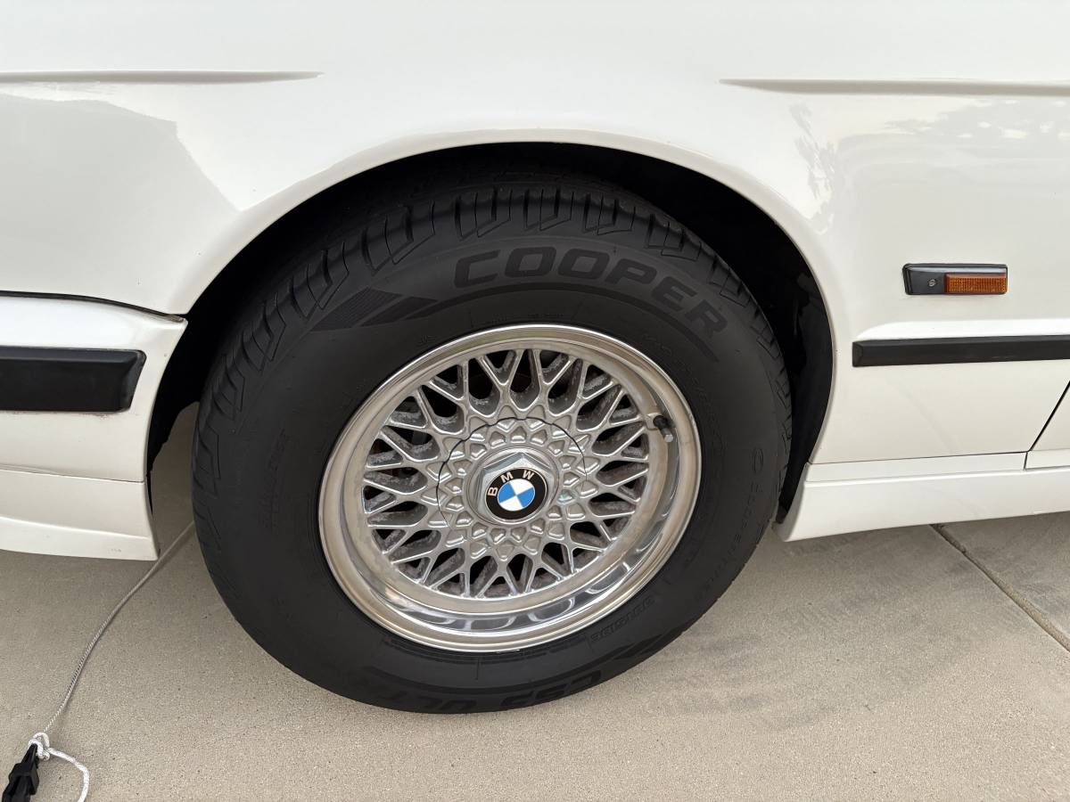 Bmw-530i-1995-white-20