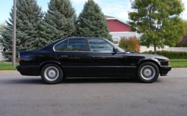 Bmw-540i-1995-black-4