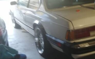 Bmw-633csi-1979-white-7