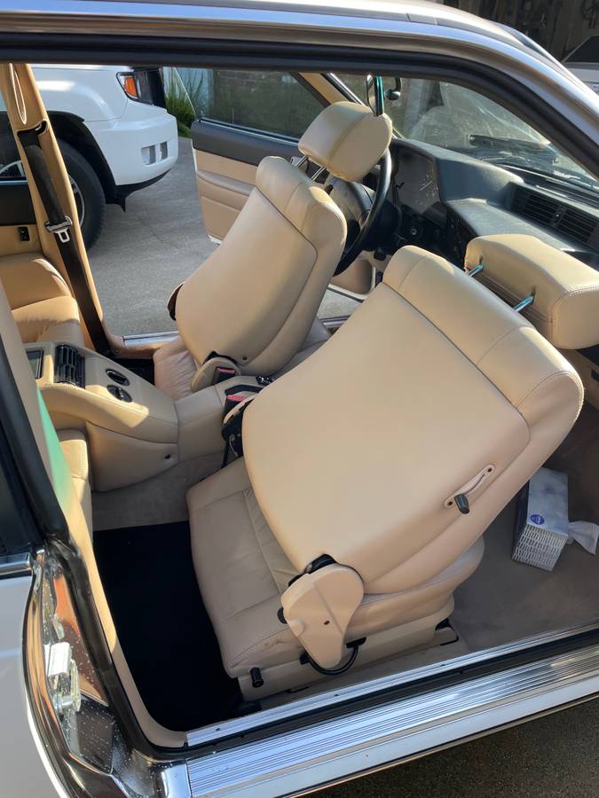 Bmw-635-csi-1988-white-37