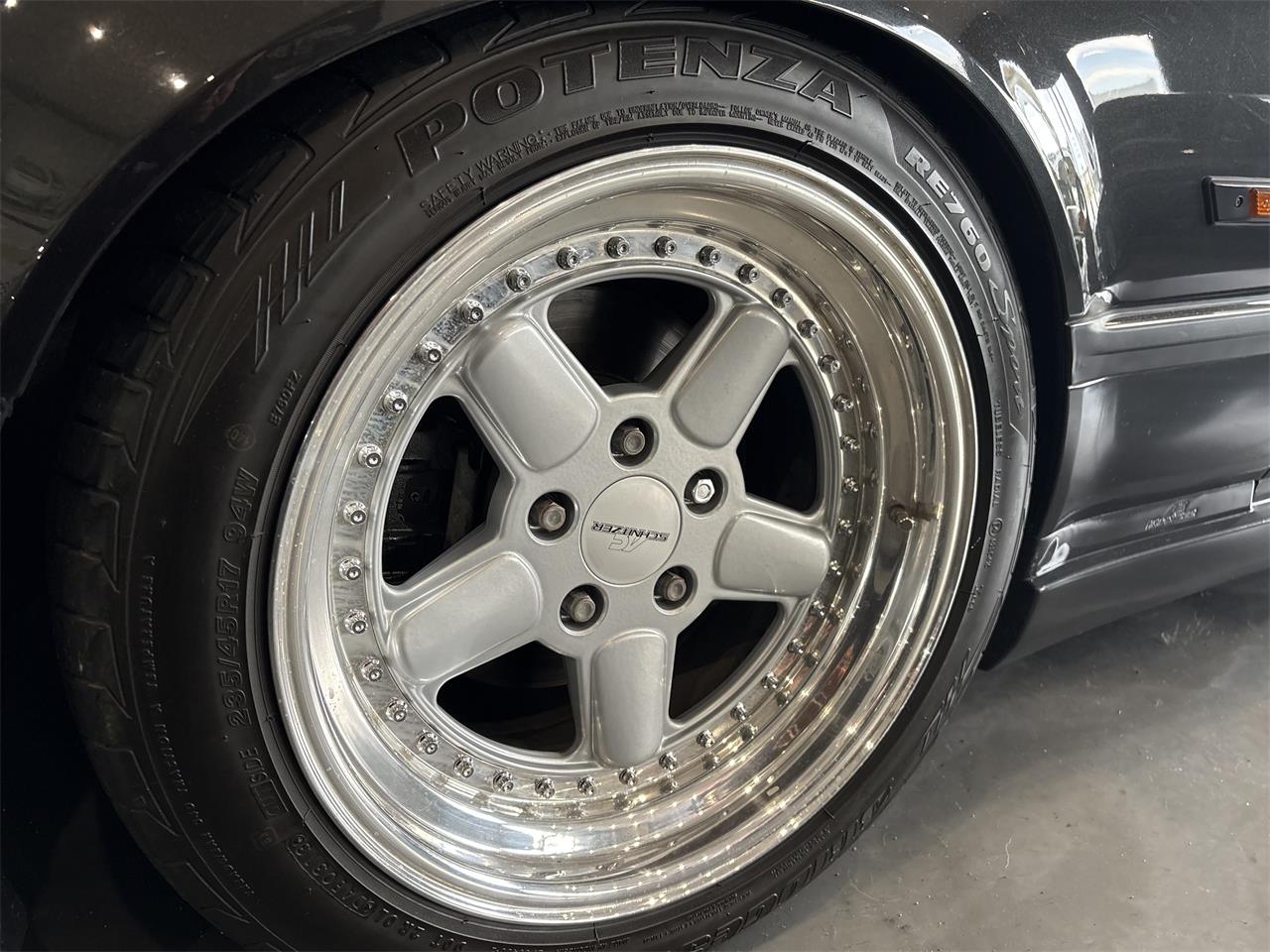 Bmw-7-series-1989-gray-black-10