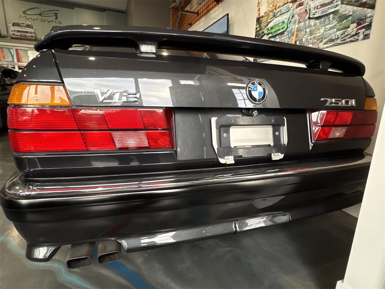 Bmw-7-series-1989-gray-black-12