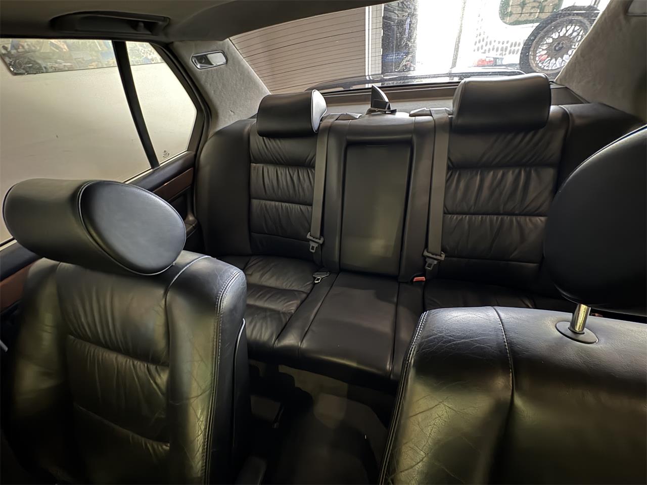 Bmw-7-series-1989-gray-black-9