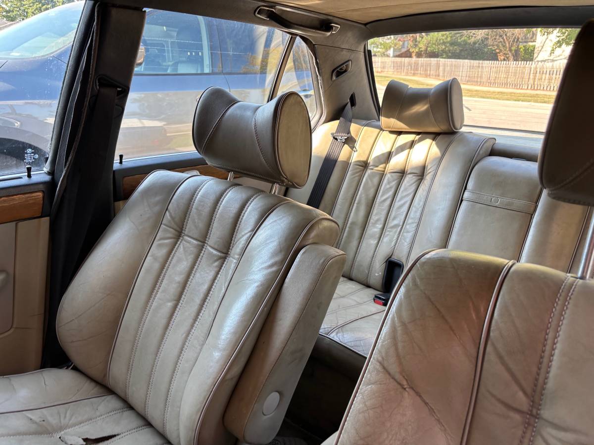 Bmw-733i-1984-1