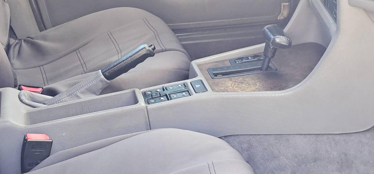 Bmw-735i-1988-silver