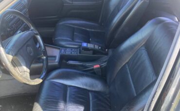 Bmw-735i-1989-black-4