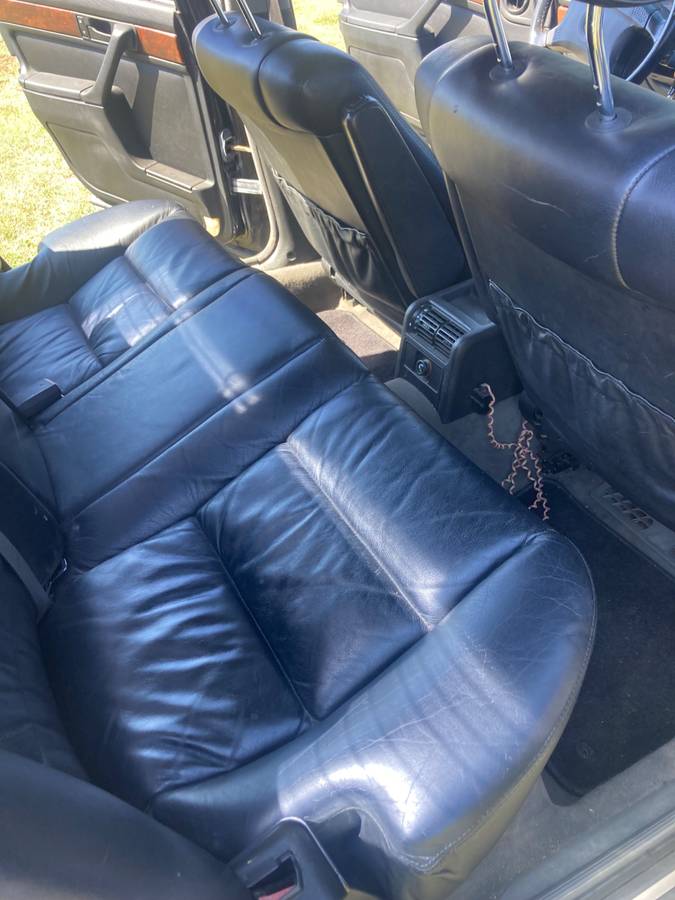 Bmw-735i-1989-black-6