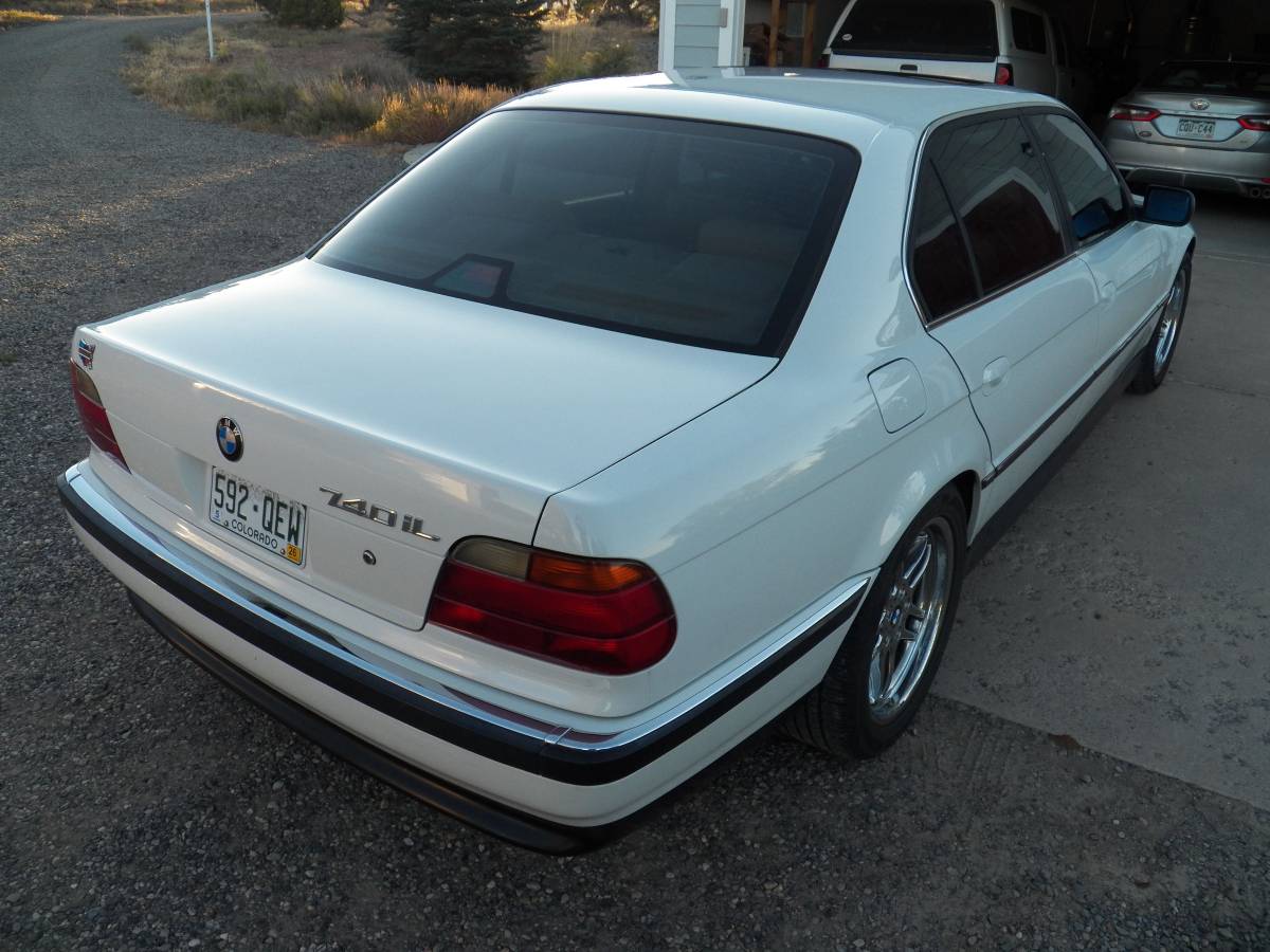 Bmw-740il-1998-white-11