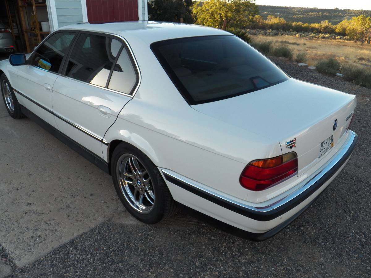 Bmw-740il-1998-white-3