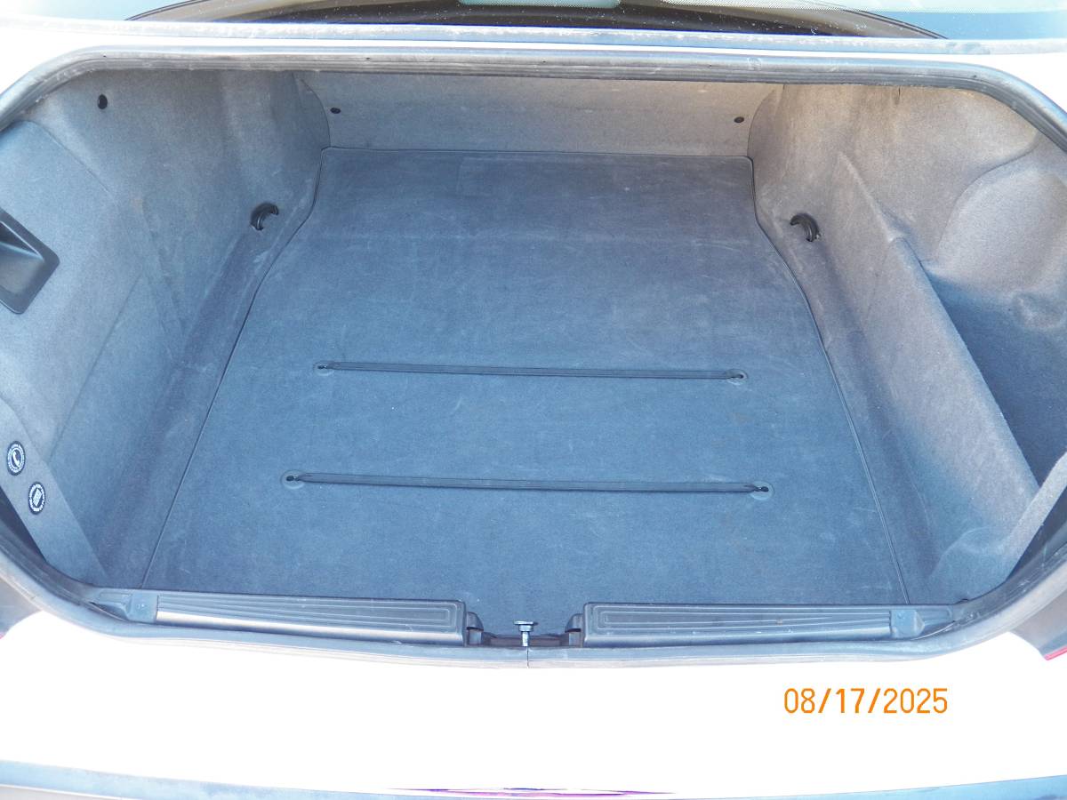 Bmw-740il-1998-white-7