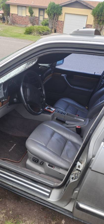 Bmw-7series-1988-silver-8