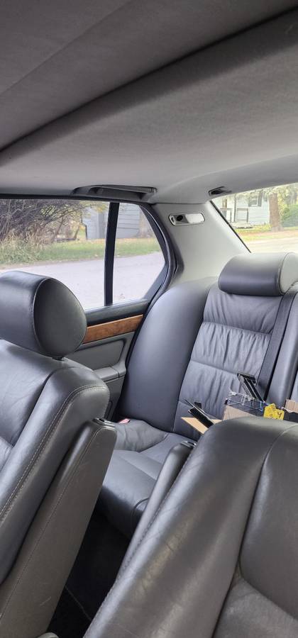 Bmw-7series-1988-silver-9