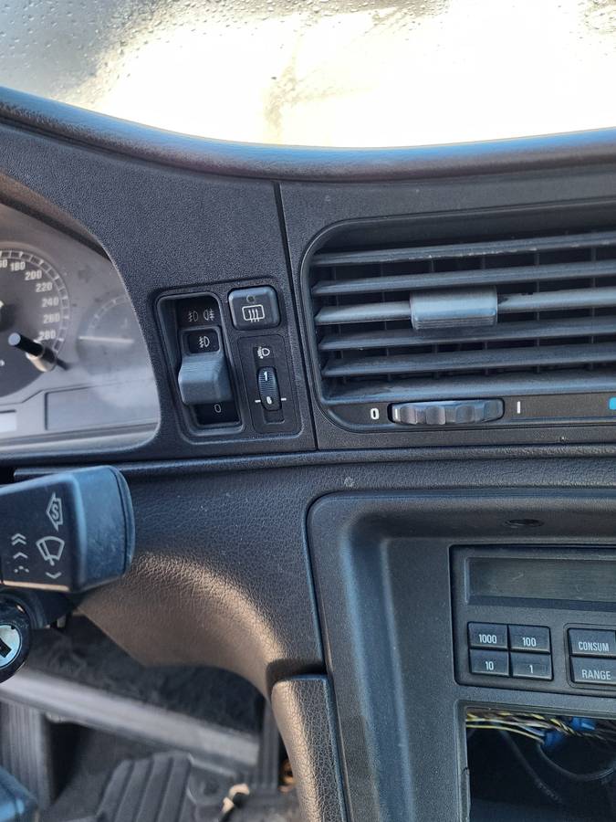 Bmw-850i-1991-black-3