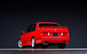 Bmw-M3-1988-Misano-Red-Gray-Uberkaro-Cloth-And-Gray-Leather-Upholstery-2